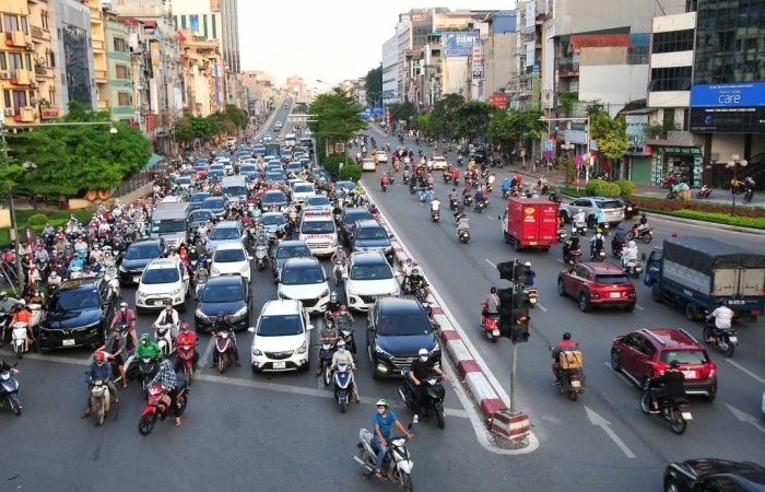 Xem xét giảm 30% phí sử dụng đường bộ đối với hoạt động kinh doanh vận tải