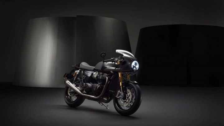 triumph thruxton tfc phien ban gioi han nhe hon manh hon