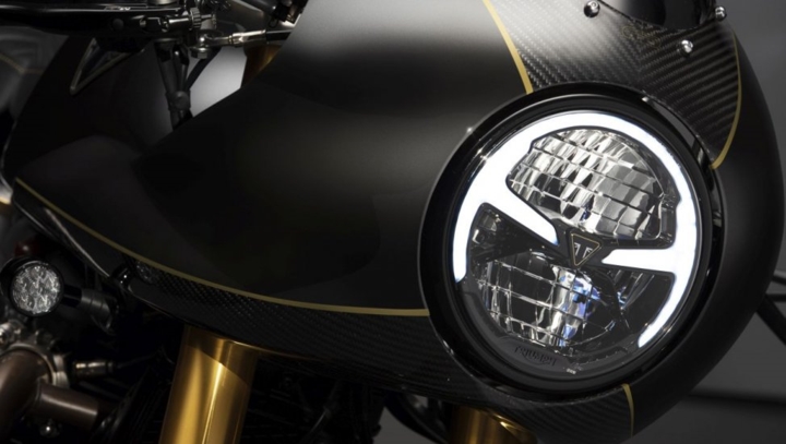 triumph thruxton tfc phien ban gioi han nhe hon manh hon