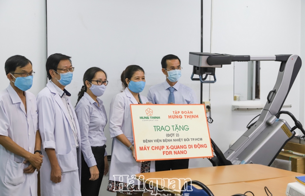 Nhiều hoạt động tiếp sức cho các y, bác sỹ tuyến đầu chống dịch