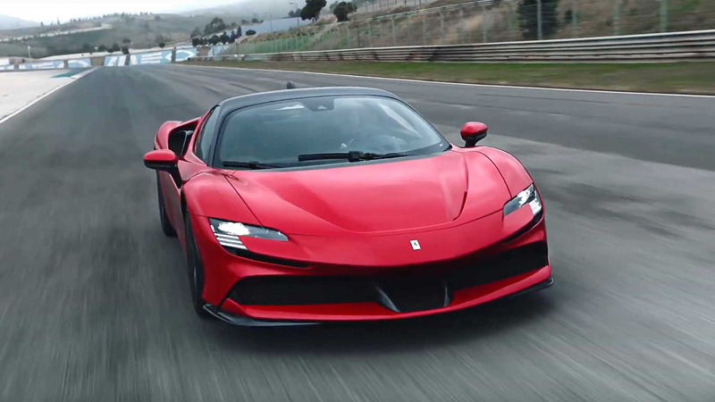 ferrari ra mat sieu xe hybrid sf90 stradale 106029