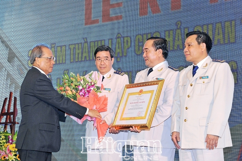 cuc hai quan ba ria vung tau sung suc tuoi 40 116373
