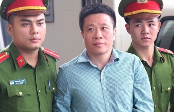 Hà Văn Thắm hầu toà trong vụ án thứ ba