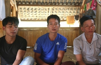 5 người khởi kiện Viện kiểm sát