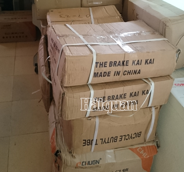 phat hien hon 8000 san pham nhap lau giau trong ham o to tu tao