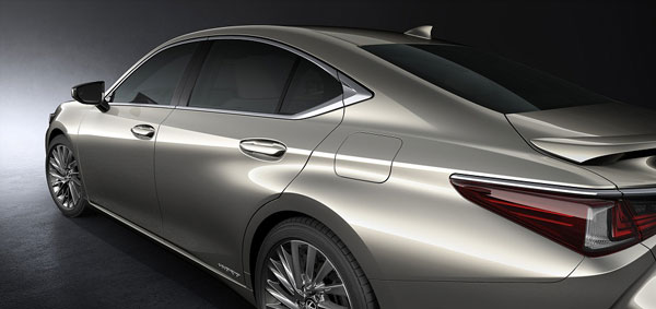 chiem nguong ve dep tinh te cua lexus es the he moi