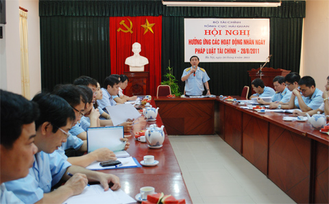 tong cuc hai quan huong ung quotngay phap luat tai chinhquot