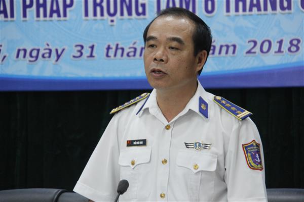 buon lau xang dau tren bien con phuc tap