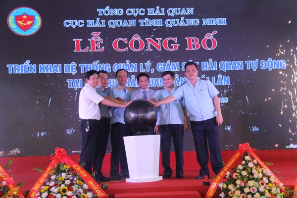 chinh thuc trien khai he thong quan ly hai quan tu dong tai cang cai lan