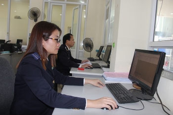 Xây dựng Hệ thống công nghệ thông tin tích hợp, chia sẻ thông tin