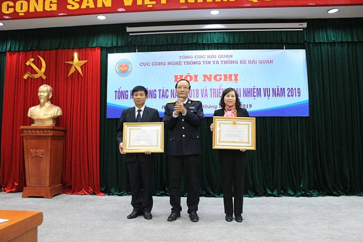 ung dung cach mang cong nghiep 40 vao quan ly hai quan