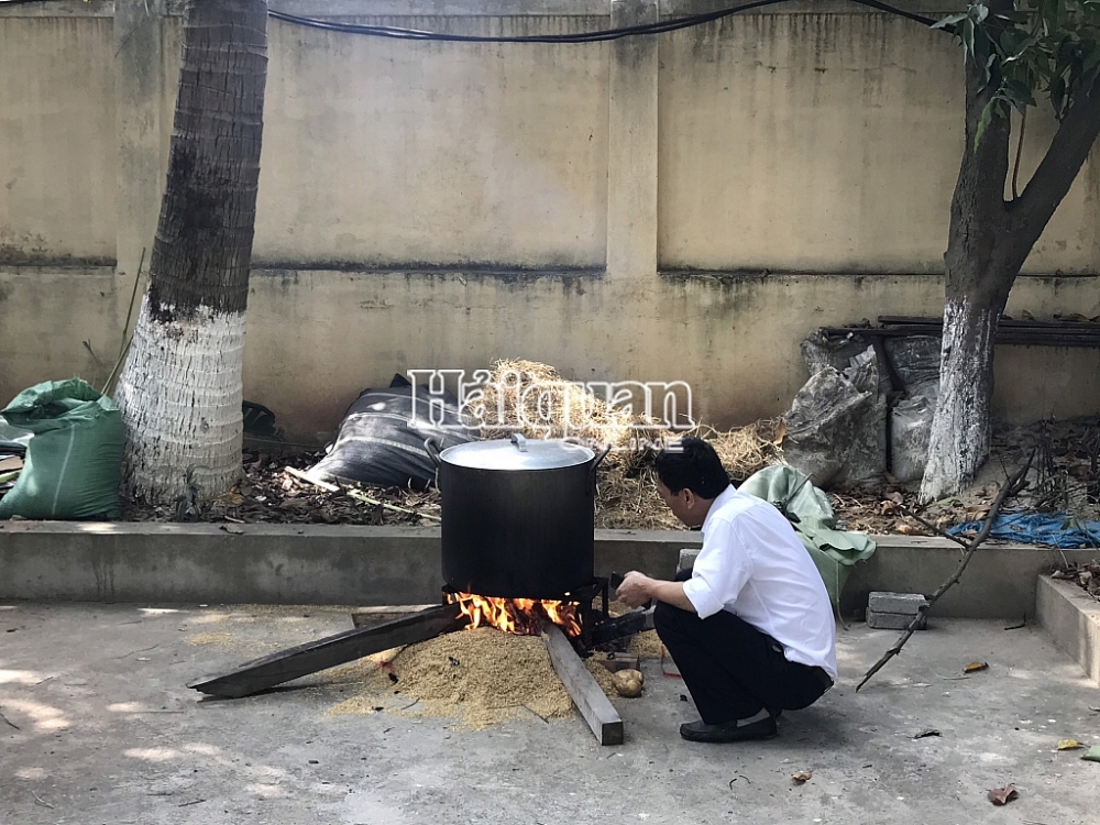 Không khí Tết tại trụ sở Chi cục Hải quan Hải Dương