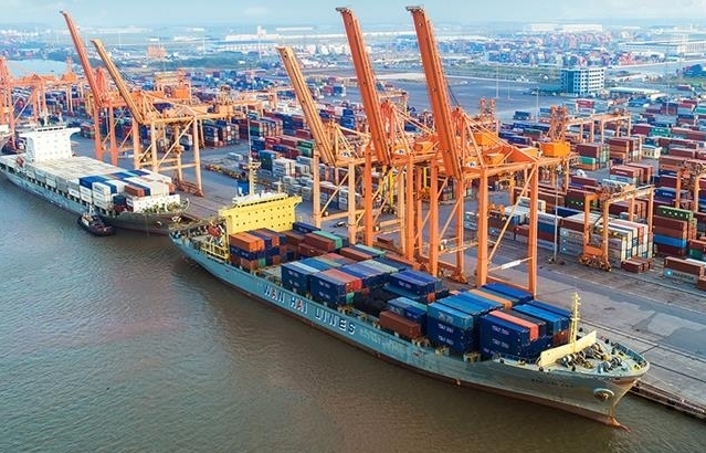Hải Phòng gỡ khó cho xe tải chở hàng hóa lưu thông qua địa bàn