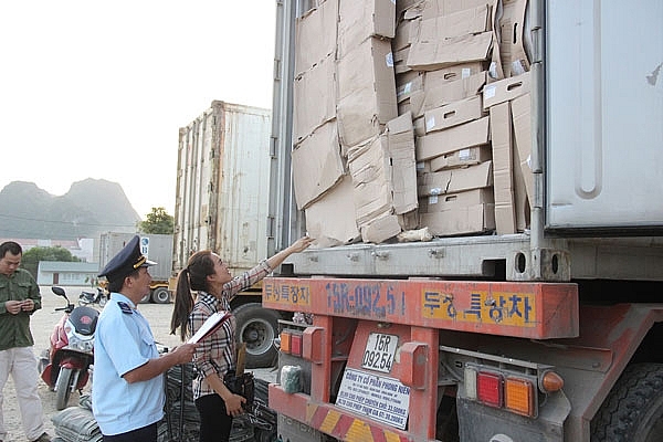 hai quan tang cuong quan ly hoat dong tam nhap tai xuat