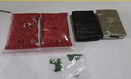 Góp tiền mua 12.000 viên ma túy và 2 bánh heroin