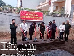 hai quan hai phong xay nha nghia tinh dong doi