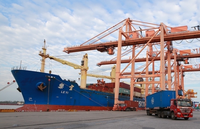 Tuyến dịch vụ thứ 4 của hãng tàu COSCO khai thác tại cảng Tân Vũ