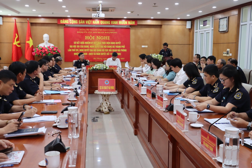 Đảng bộ Hải quan Hải Phòng lãnh đạo đơn vị thực hiện thắng lợi nhiệm vụ được giao