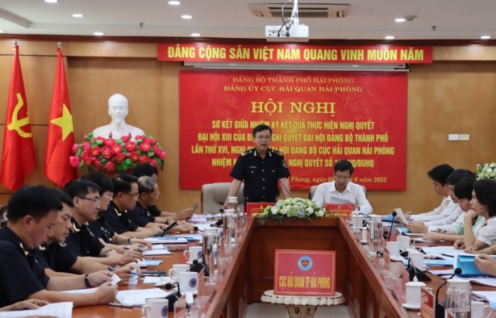 Hải quan Hải Phòng kết nạp được 63 đảng viên mới