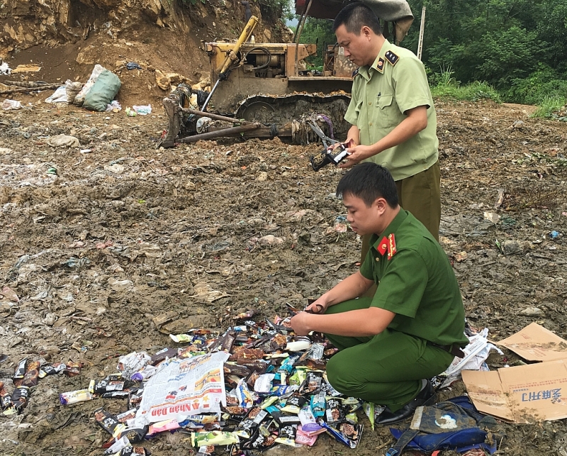 tieu huy gan 1600 chiec kem nhap lau tu trung quoc