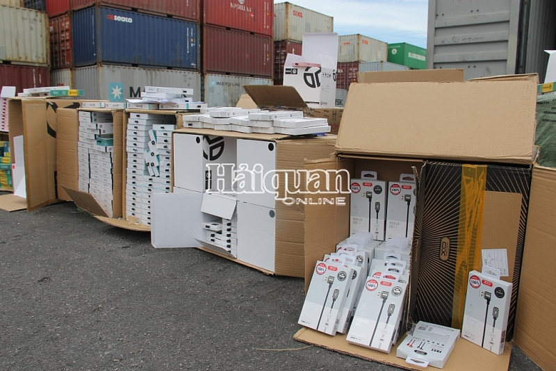 can canh container phu kien dien thoai trung quoc gia mao xuat xu viet nam
