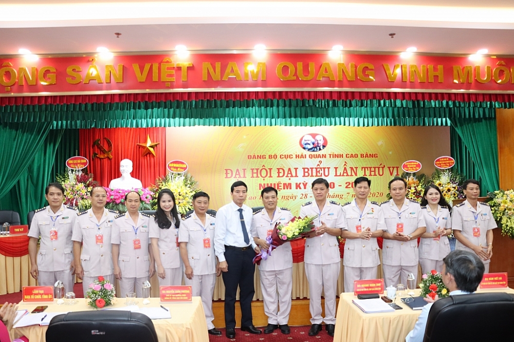 dang bo cuc hai quan cao bang xay dung don vi liem chinh hien dai phat trien