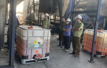 Bắc Giang: Tiêu hủy hơn 11.000 lít xăng