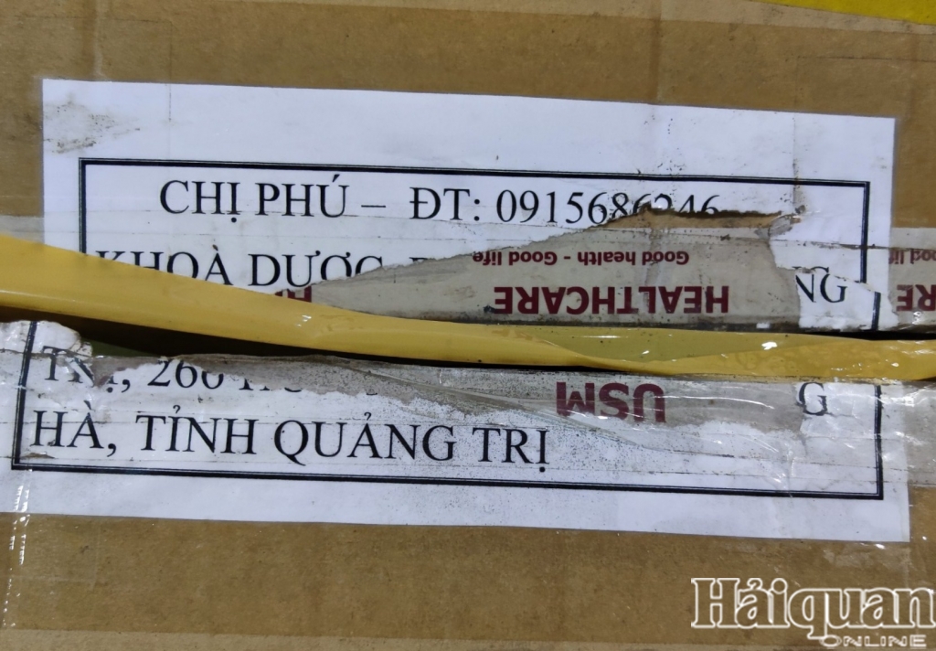 Buôn lậu 24 tấn hàng Nhật Bản, tráo đổi bằng… bát hương