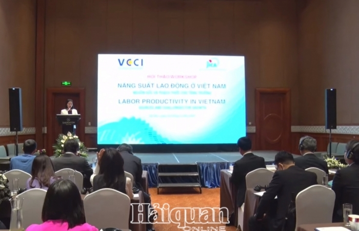 Tăng trưởng năng suất lao động đang bị “kẹt” lại