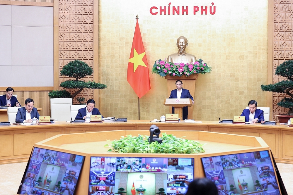 Thủ tướng chủ trì Hội nghị trực tuyến Chính phủ với địa phương. Ảnh: VGP