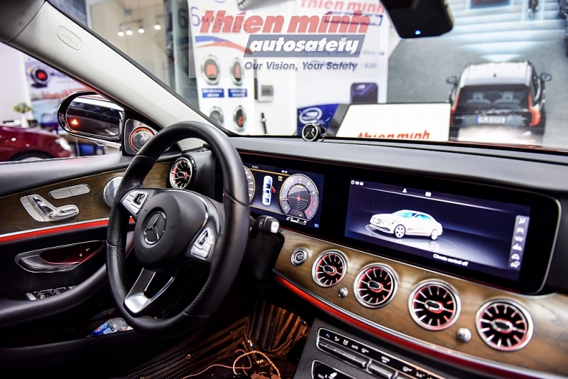 mobileye intel cung cap giai phap lai xe an toan cho doi tac chien luoc viet nam