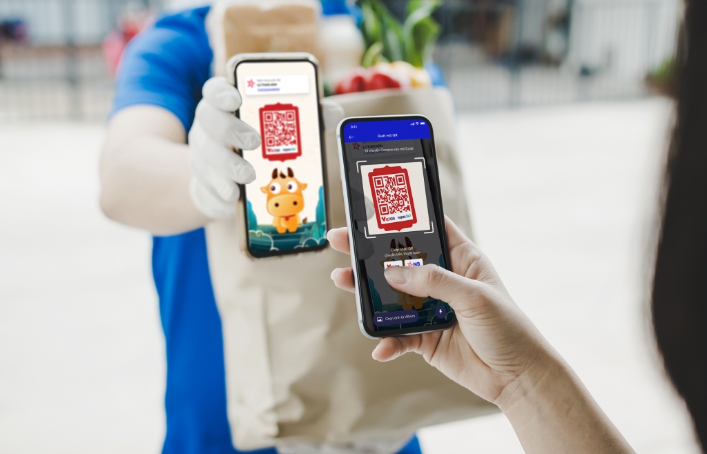 Ra mắt thương hiệu VietQR và dịch vụ chuyển tiền nhanh bằng mã QR