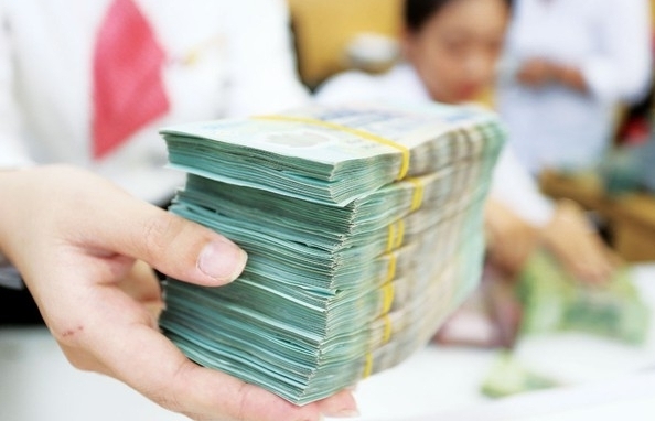 Ngân hàng tiếp tục “cuộc đua” lãi suất tiết kiệm