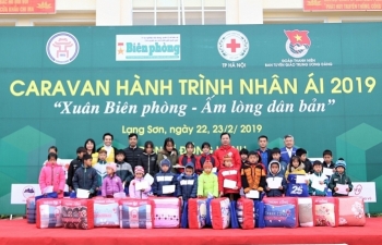 Caravan- Hành trình nhân ái 2019 lần 3 đến Cửa khẩu Lóng Sập