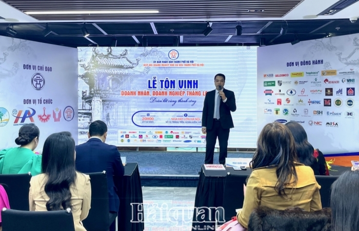 Tôn vinh gần 200 doanh nhân, doanh nghiệp Thăng Long 2021