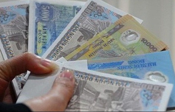 Siết chặt hơn việc đổi tiền lẻ trong dịp Tết Nguyên đán