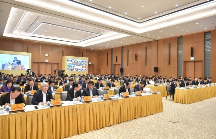Đẩy mạnh an ninh kinh tế, đặt con người là mục tiêu và động lực phát triển