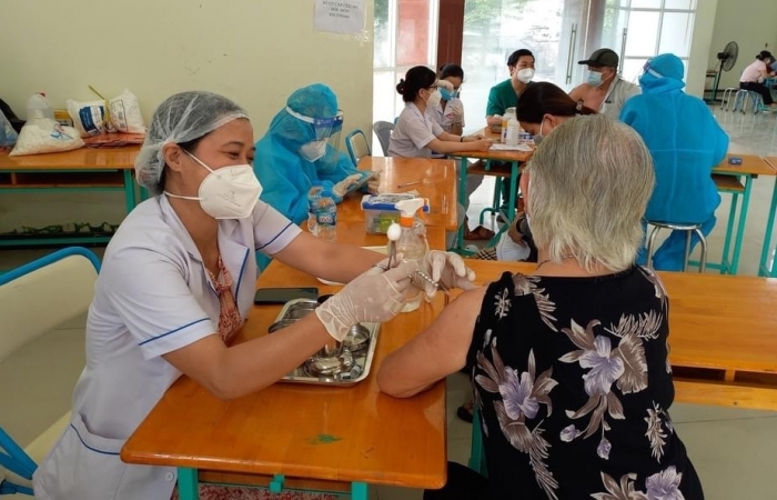 TPHCM: Hai biến thể phụ Omicron song hành khiến số ca mắc Covid-19 tăng