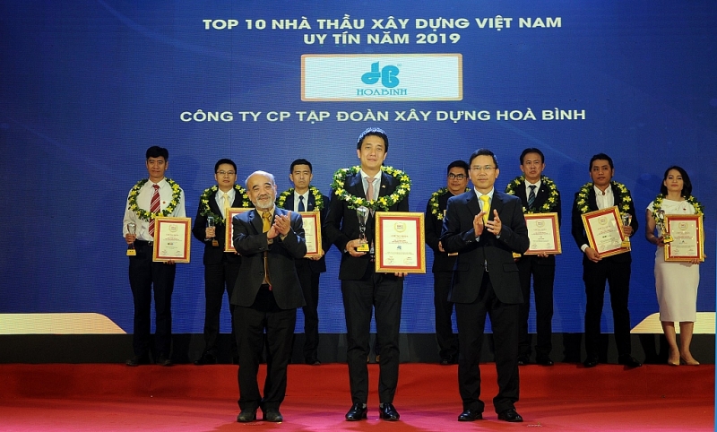 cong ty cp tap doan xay dung hoa binh dat top 10 nha thau xay dung uy tin nam 2019