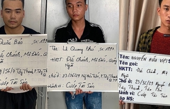 Khởi tố vụ án, khởi tố bị can vụ cướp cửa hàng Bách hóa Xanh