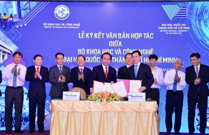 Tìm giải pháp phát triển nguồn nhân lực ngành công nghiệp vật liệu