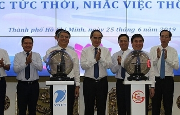 TPHCM triển khai mô hình phòng họp không giấy tờ