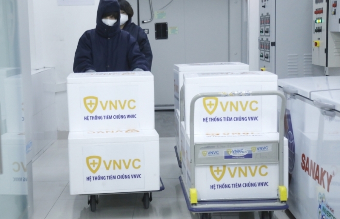 580.000 liều vắc xin Covid-19 của AstraZeneca vừa về tới TPHCM