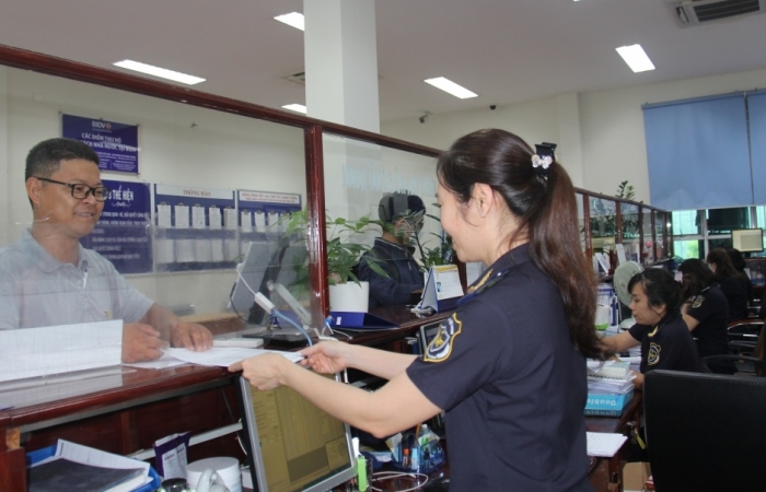 Hải quan Bình Dương làm thủ tục thông quan hàng hóa cho gần 400 doanh nghiệp trong dịp lễ 2/9