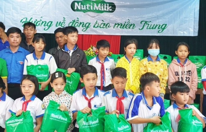Nutimilk dành 5 tỷ đồng tiếp sức đồng bào miền Trung