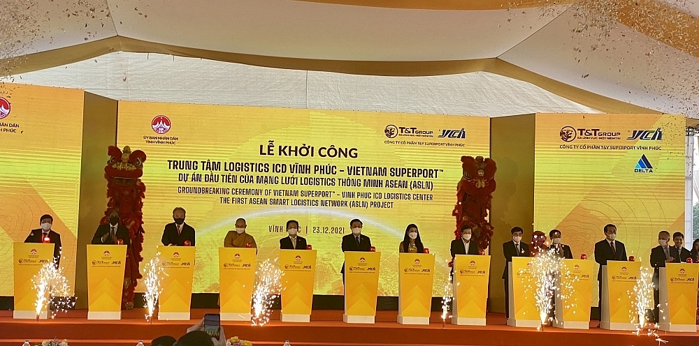 IFC hợp tác đầu tư xây dựng “siêu cảng” tại Vĩnh Phúc