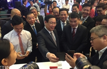 Phó Thủ tướng chỉ ra 5 lợi ích của thanh toán không dùng tiền mặt