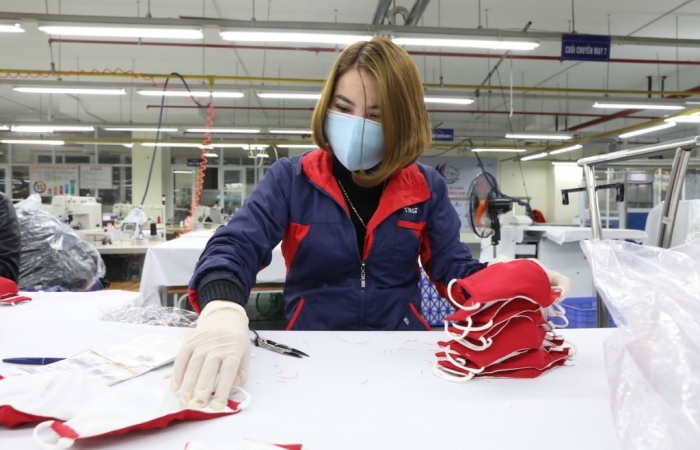 Dệt may le lói tăng trưởng