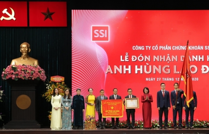 Công ty chứng khoán tư nhân đầu tiên được nhận danh hiệu Anh hùng Lao động
