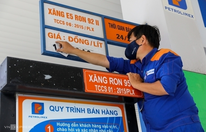 Cơ quan Hải quan triển khai điều chỉnh giảm mức thuế bảo vệ môi trường với xăng, dầu, mỡ nhờn